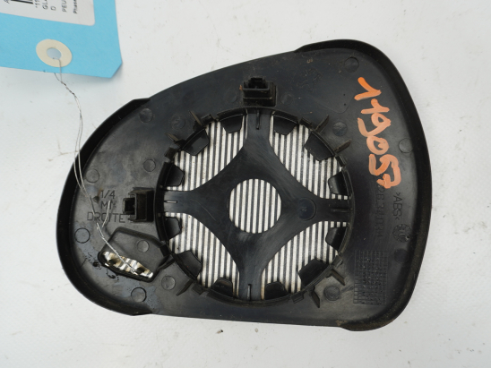 GLACE  RETROVISEUR EXT D