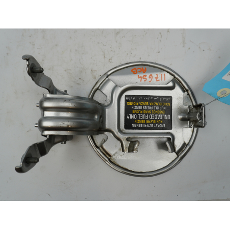 VOLET DE TRAPPE CARBURANT