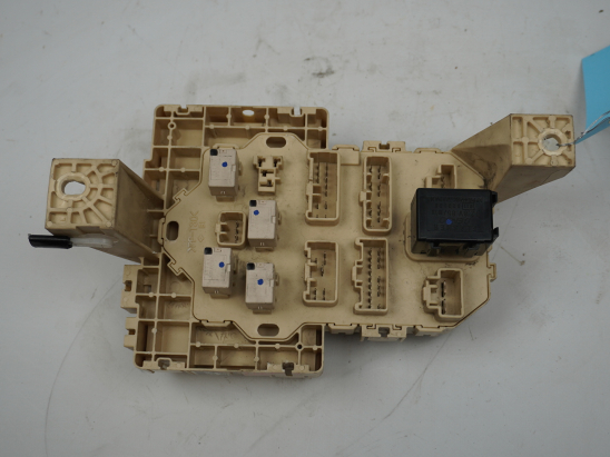 BSI (PLATINE FUSIBLE HABITACLE)