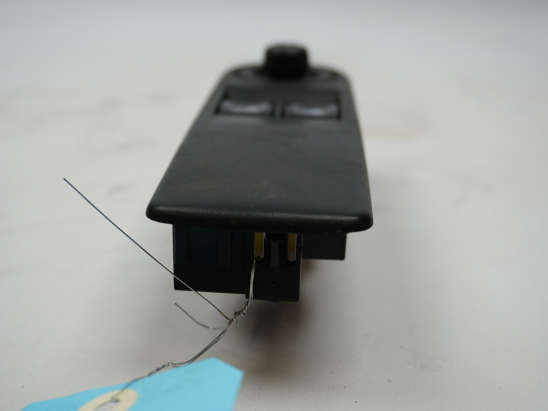 COMMANDE LEVE-GLACE PORTE AVG