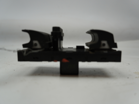 Commande lève-glace porte avant gauche occasion SEAT LEON II Phase 1 - 2.0 TDI 140ch