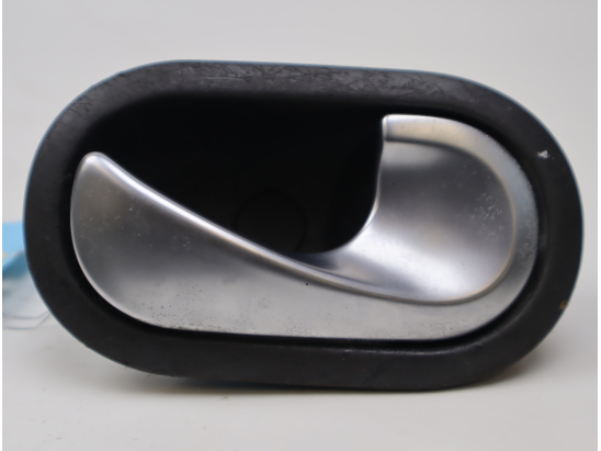 POIGNEE INT PORTE AVD