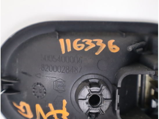 POIGNEE INT PORTE AVG