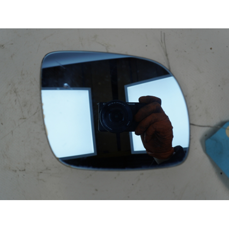 GLACE  RETROVISEUR EXT D