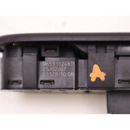 COMMANDE LEVE-GLACE PORTE AVG