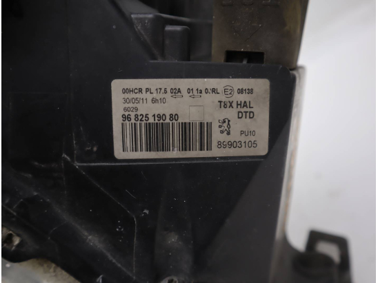 Phare droit occasion PEUGEOT 3008 I Phase 1 - 1.6 HDI 112ch