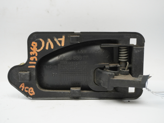 POIGNEE INT PORTE AVG