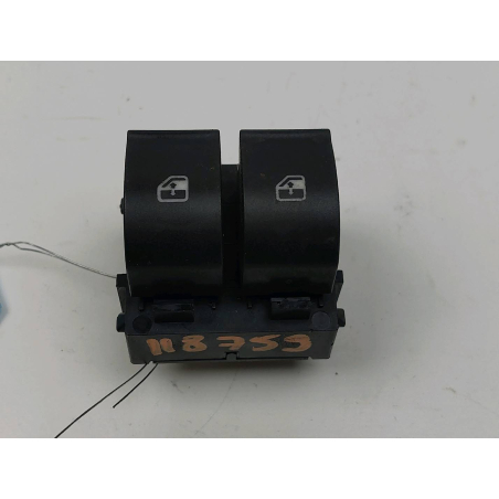 Commande lève-glace porte avant gauche occasion FIAT PUNTO EVO III Phase 1 - 1.4i GPL 77ch