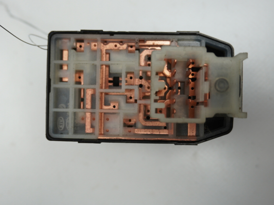 COMMANDE RETROVISSEUR EXT ELECTRIQUE