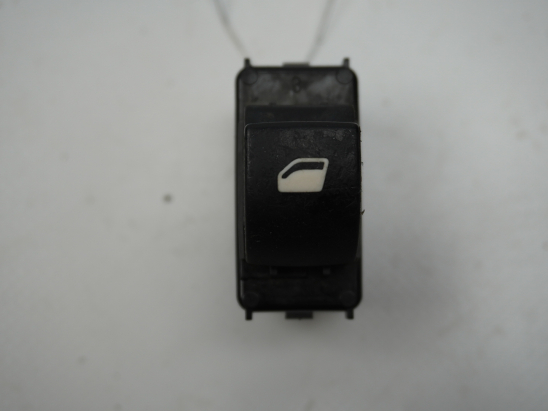 COMMANDE LEVE-GLACE PORTE AVD