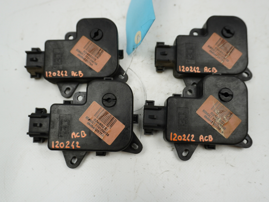 MOTEUR VOLET DE CHAUFFAGE