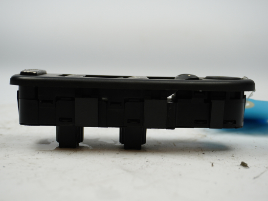 COMMANDE LEVE-GLACE PORTE AVG