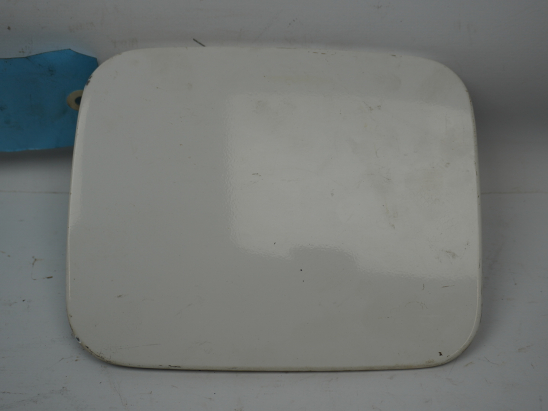 VOLET DE TRAPPE CARBURANT