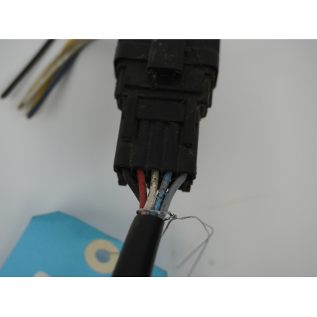 MOTEUR ESSUIE-GLACE AV