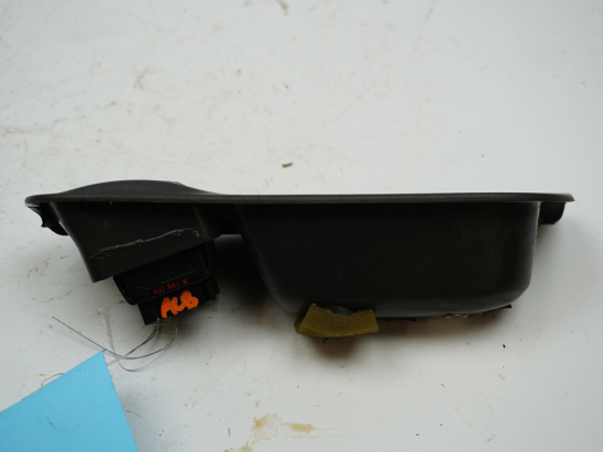 COMMANDE LEVE-GLACE PORTE AVG