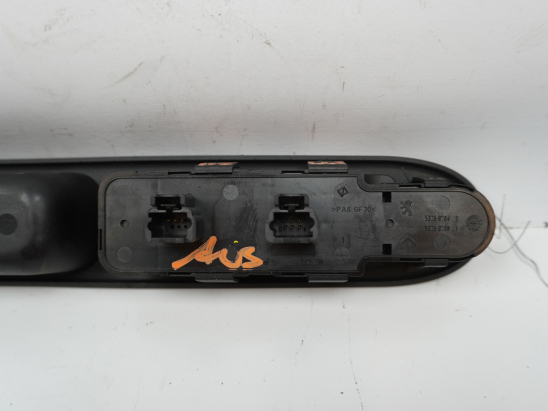 COMMANDE LEVE-GLACE PORTE AVG