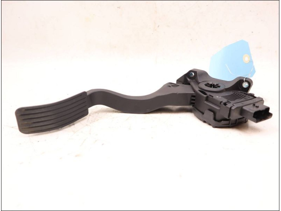 POTENTIOMETRE ACCELERATEUR