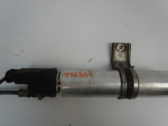 SUPPORT DE FILTRE CARBURANT