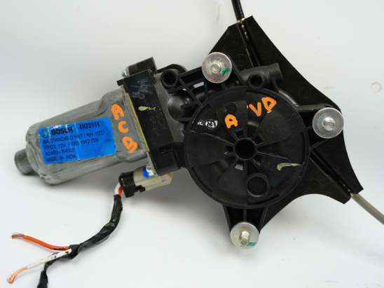 MECANISME+MOTEUR LEVE-GLACE AVD