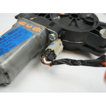 MECANISME+MOTEUR LEVE-GLACE AVD