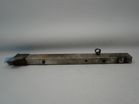 RENFORT D PARE-CHOC AV