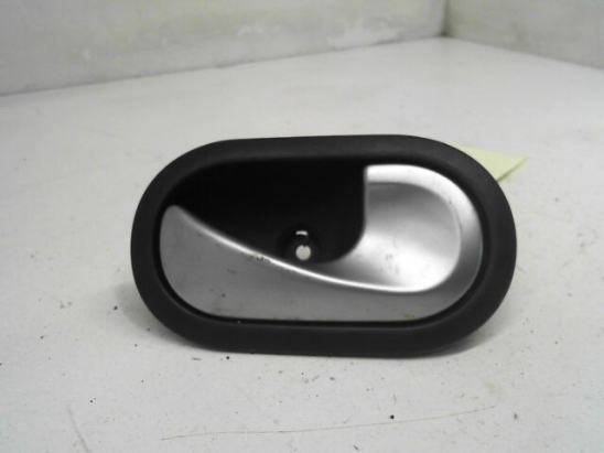 POIGNEE INT PORTE AVD