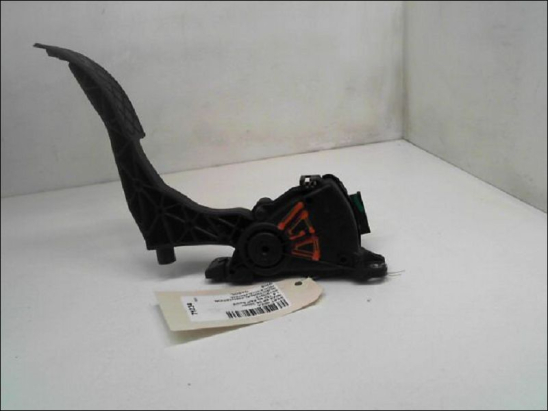 POTENTIOMETRE ACCELERATEUR