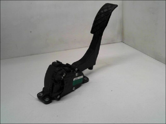 POTENTIOMETRE ACCELERATEUR