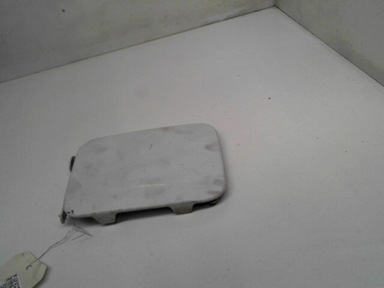 VOLET DE TRAPPE CARBURANT