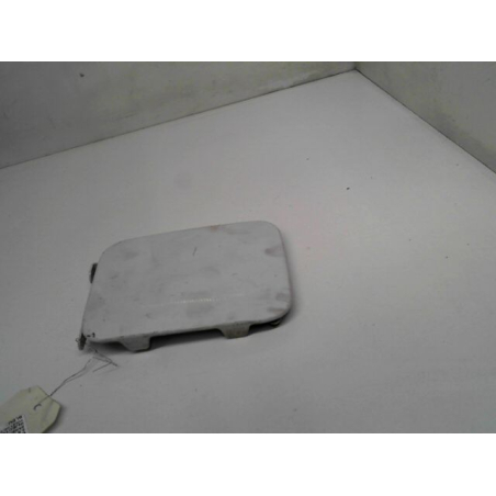 VOLET DE TRAPPE CARBURANT