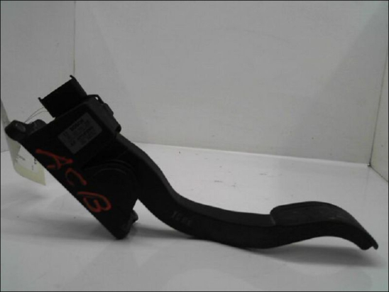 POTENTIOMETRE ACCELERATEUR