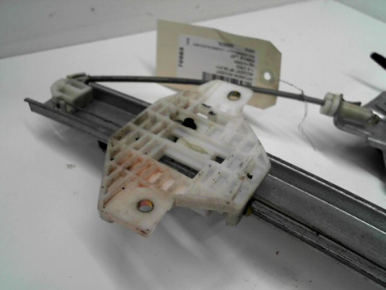 MECANISME+MOTEUR LEVE-GLACE ARG