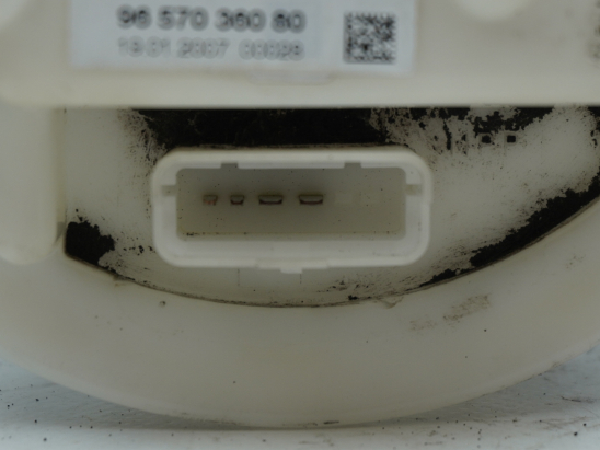 POMPE CARBURANT IMMERGEE