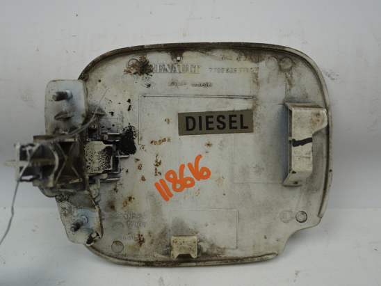 VOLET DE TRAPPE CARBURANT