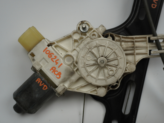 MECANISME+MOTEUR LEVE-GLACE AVD