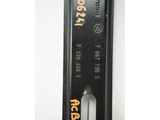 MECANISME+MOTEUR LEVE-GLACE AVD