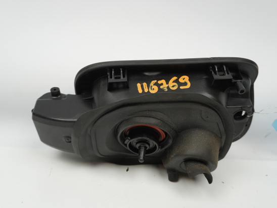 VOLET DE TRAPPE CARBURANT