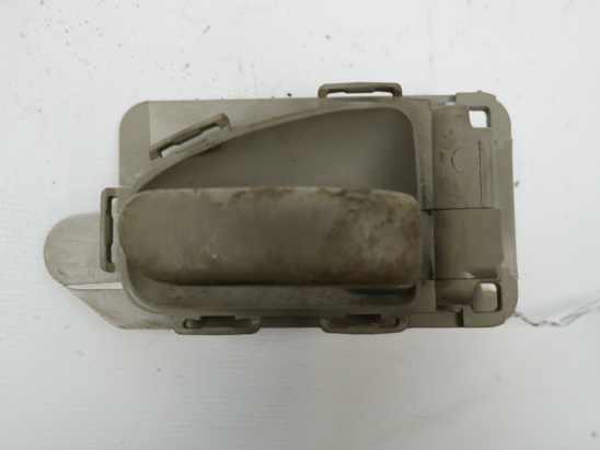 POIGNEE INT PORTE AVD