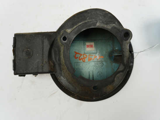 VOLET DE TRAPPE CARBURANT