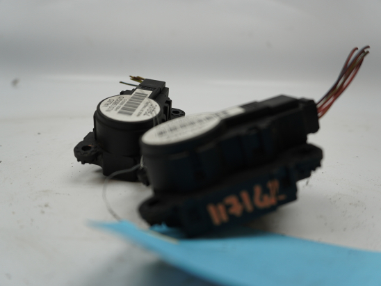 MOTEUR VOLET DE CHAUFFAGE