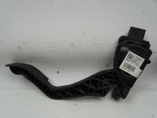 POTENTIOMETRE ACCELERATEUR