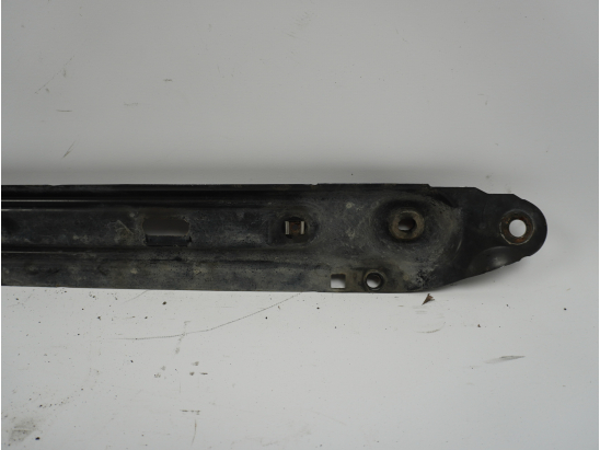 TRAVERSE SUP ARMATURE AV