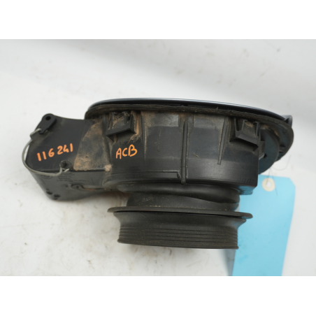 VOLET DE TRAPPE CARBURANT