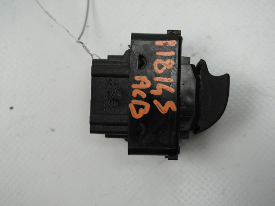 COMMANDE LEVE-GLACE PORTE AVD