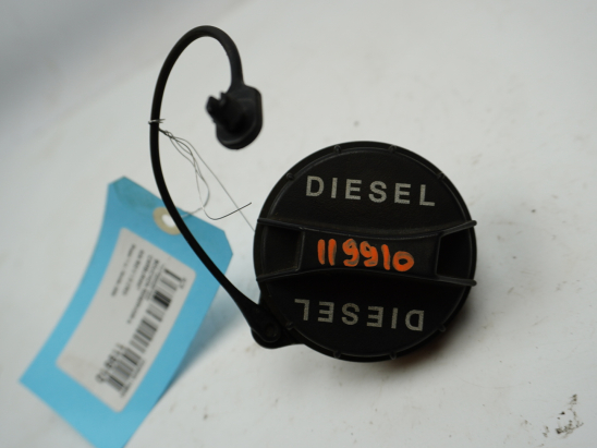 BOUCHON RESERVOIR A CARBURANT