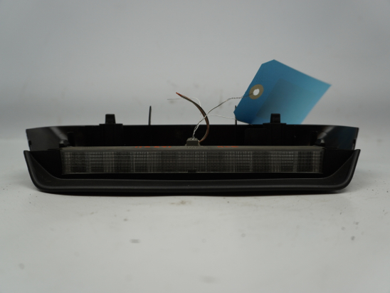 Feux stop supplementaire occasion TOYOTA YARIS II Phase 2 - 1.4 D-4D 90ch