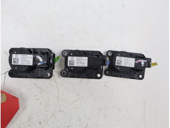 MOTEUR VOLET DE CHAUFFAGE