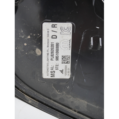 Feu arrière droit occasion PEUGEOT 208 II Phase 2 - 1.2i EH 100ch