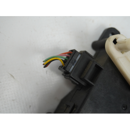 MOTEUR VOLET DE CHAUFFAGE