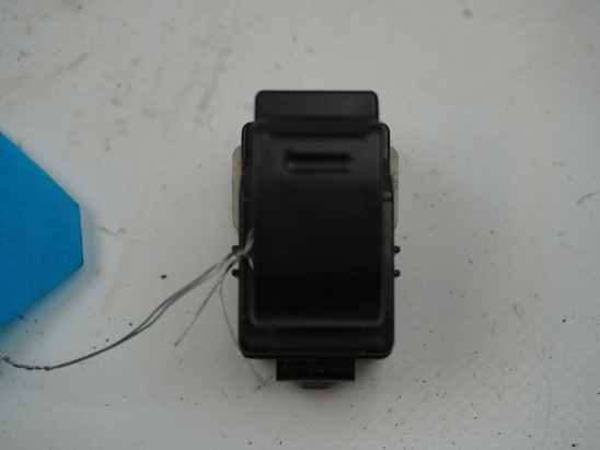 COMMANDE LEVE-GLACE PORTE ARD